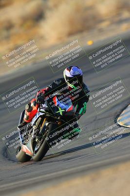 media/Oct-06-2024-Race Pace (Sun) [[d7d39ec7ad]]/1-Turn 10 (730am)/